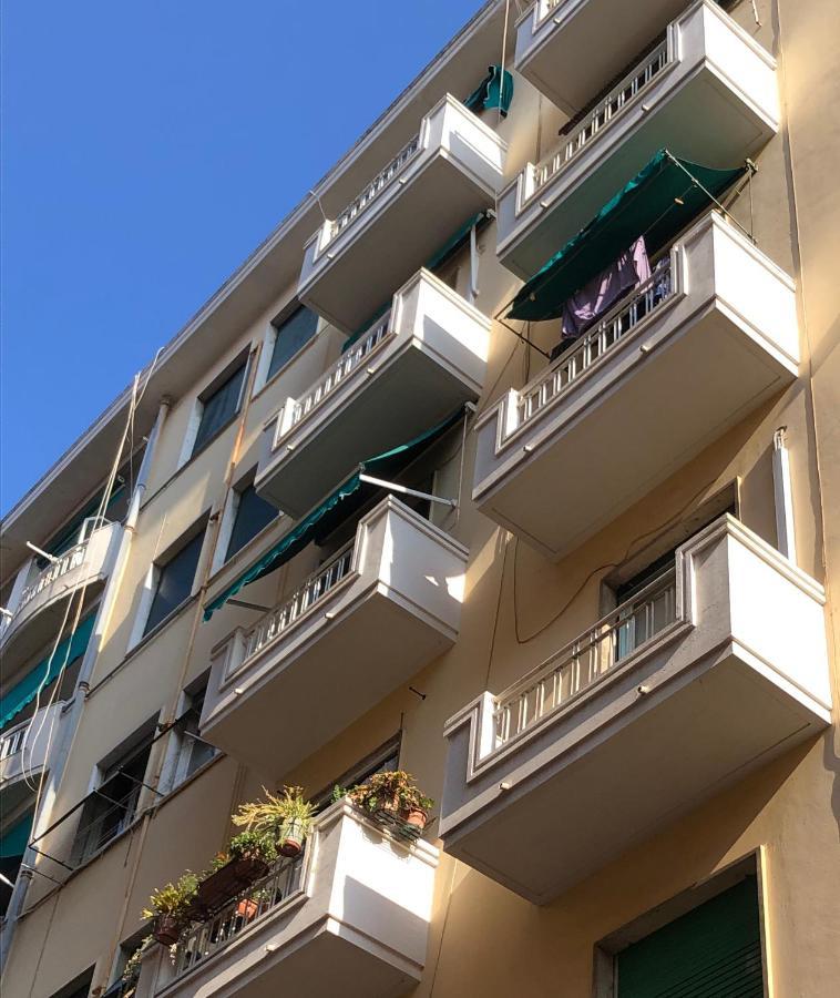 Centrally Located Apt By Harbour With Elevator Санремо Екстер'єр фото